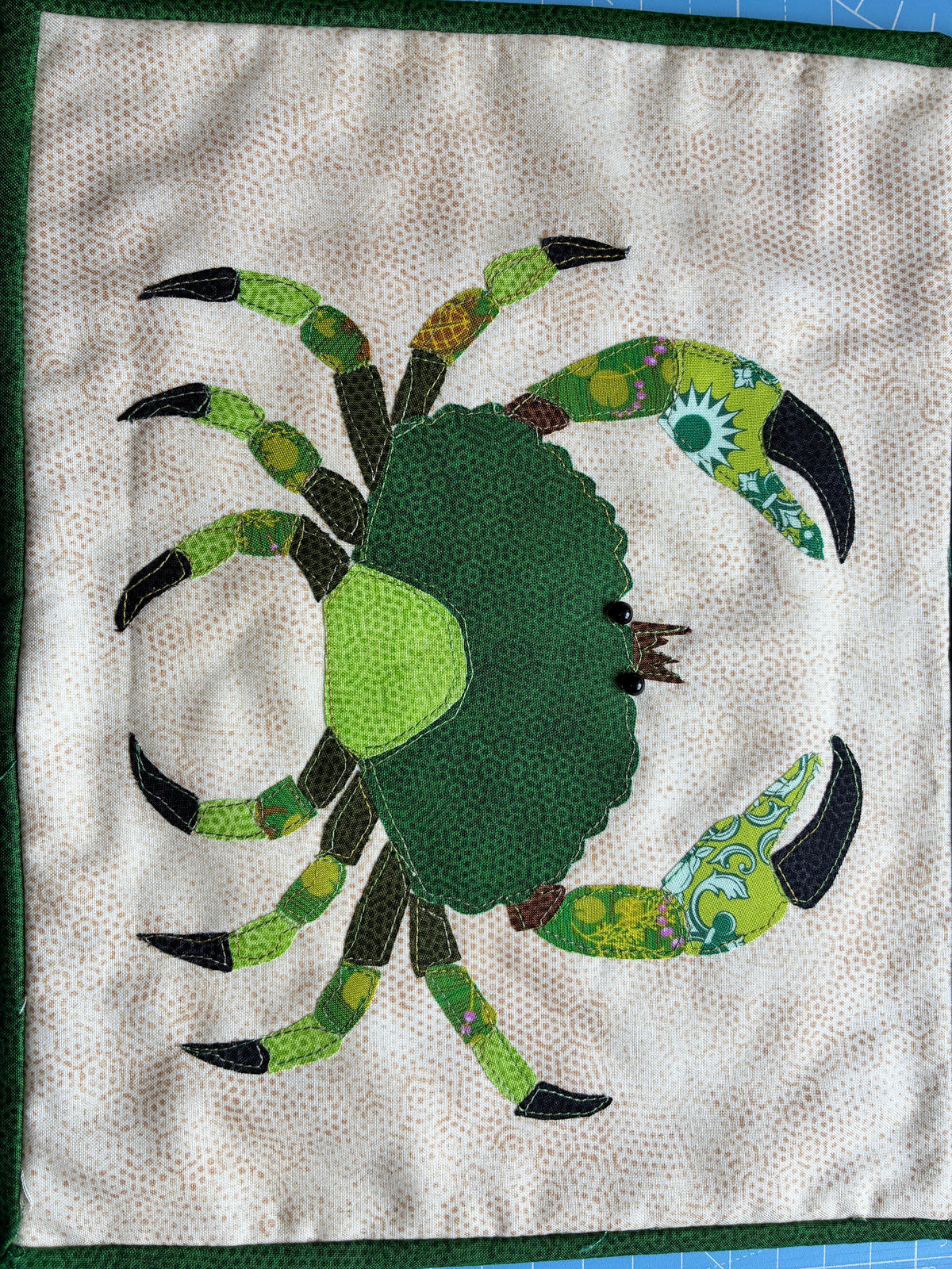 Scrappy Crab - red or green