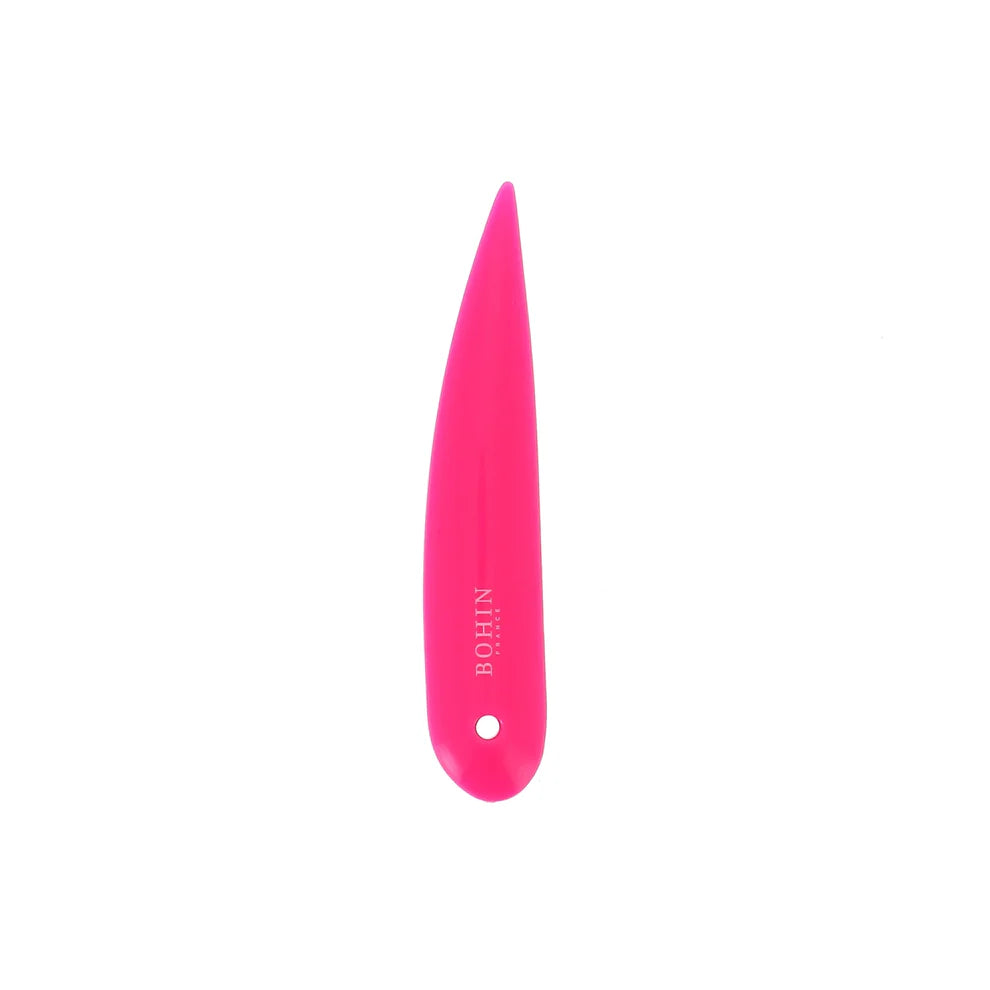 Corner and edge shaper
